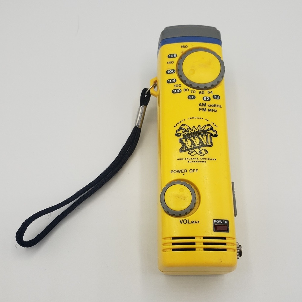 Vintage 1997 Superbowl XXXI Commerative Radio‎ tested